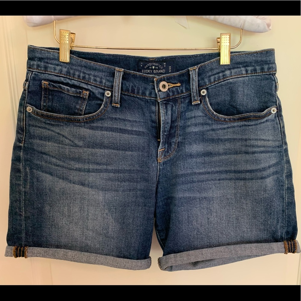Lucky Brand roll up jean shorts size 6/28